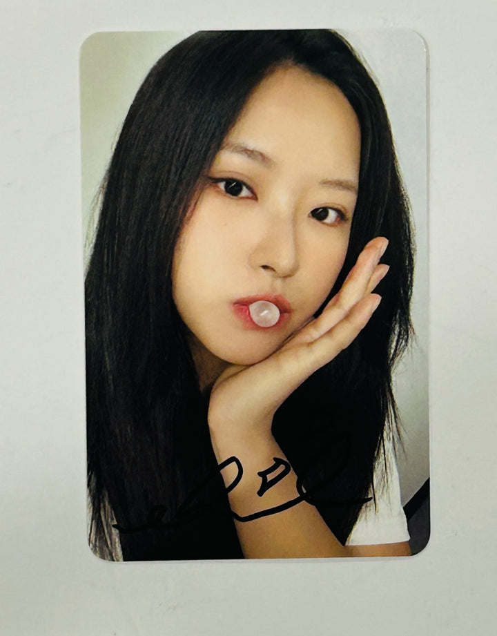 Hyeju "One of a Kind" - Hand Autographed(Signed) Photocard [24.7.25] - HALLYUSUPERSTORE