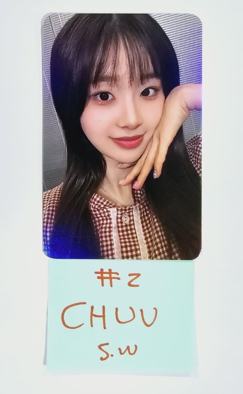 CHUU "Strawberry Rush" - Soundwave Fansign Event Hologram Photocard Round 2 (STAYG Album Ver.) [24.7.29] - HALLYUSUPERSTORE