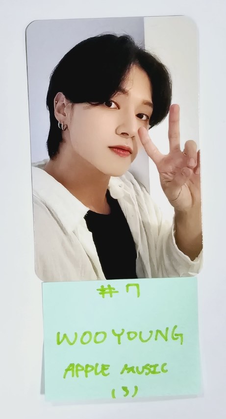 Ateez "GOLDEN HOUR : Part.1" - Apple Music Fansign Event Photocard [24.7.29] - HALLYUSUPERSTORE