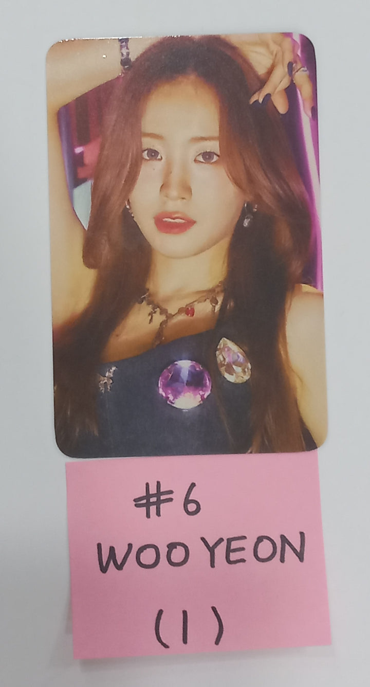 Wooah "WooAh-Land" - Trading Photocard [24.7.30] - HALLYUSUPERSTORE