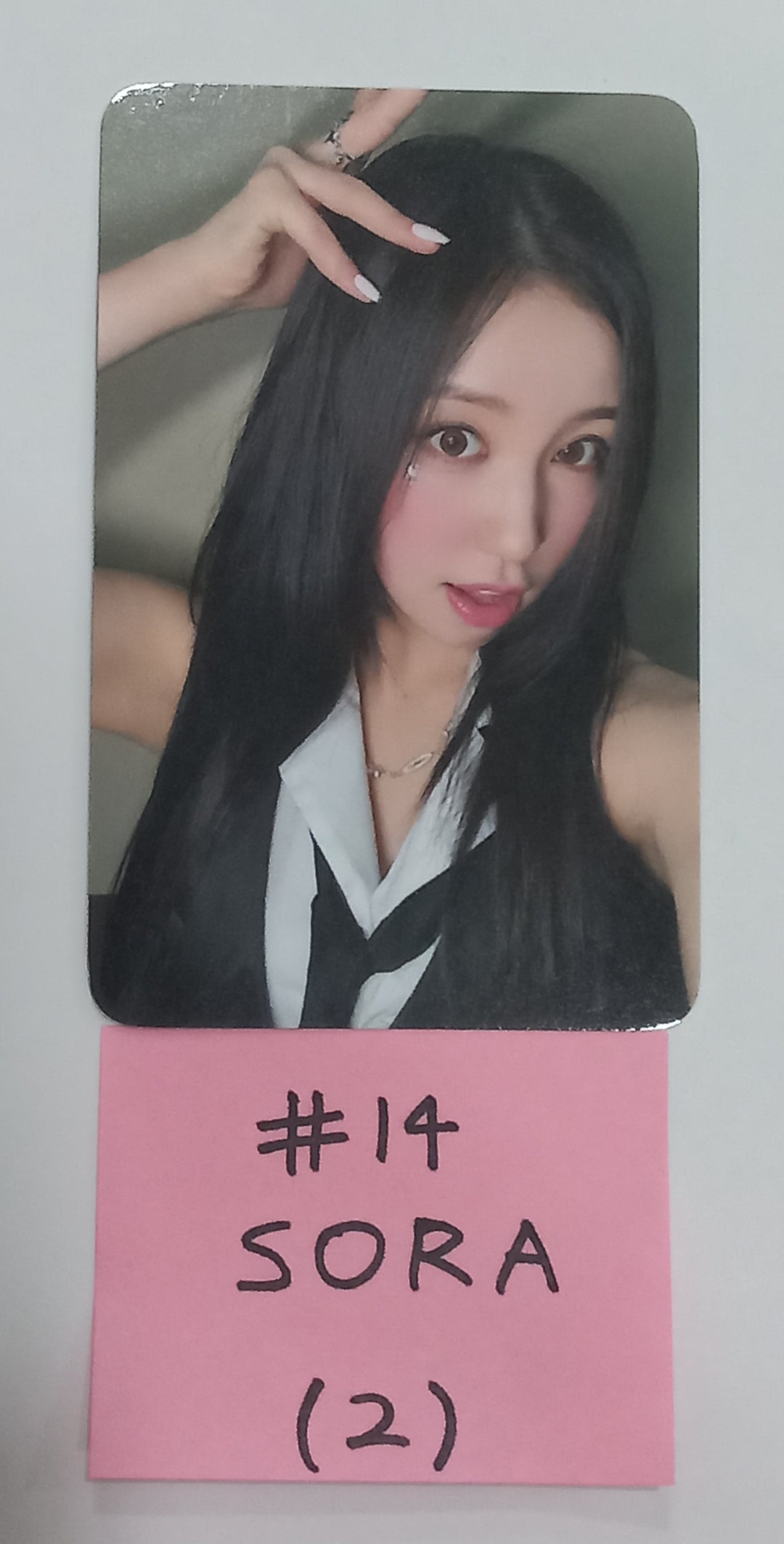 Wooah "WooAh-Land" - Trading Photocard [24.7.30] - HALLYUSUPERSTORE