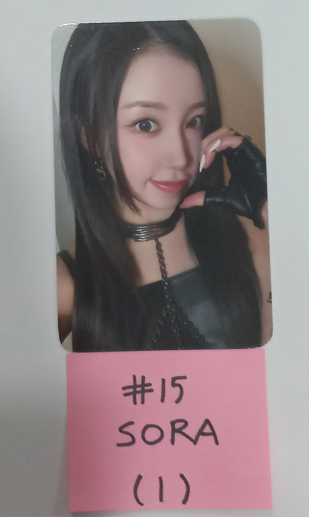 Wooah "WooAh-Land" - Trading Photocard [24.7.30] - HALLYUSUPERSTORE