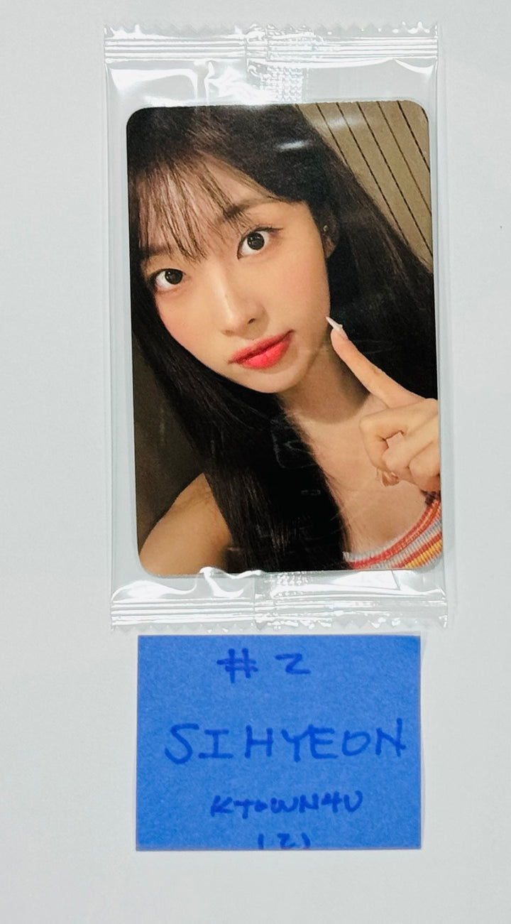 Everglow "ZOMBIE" - Ktown4U Fansign Event Photocard Round 2 [24.7.31] - HALLYUSUPERSTORE