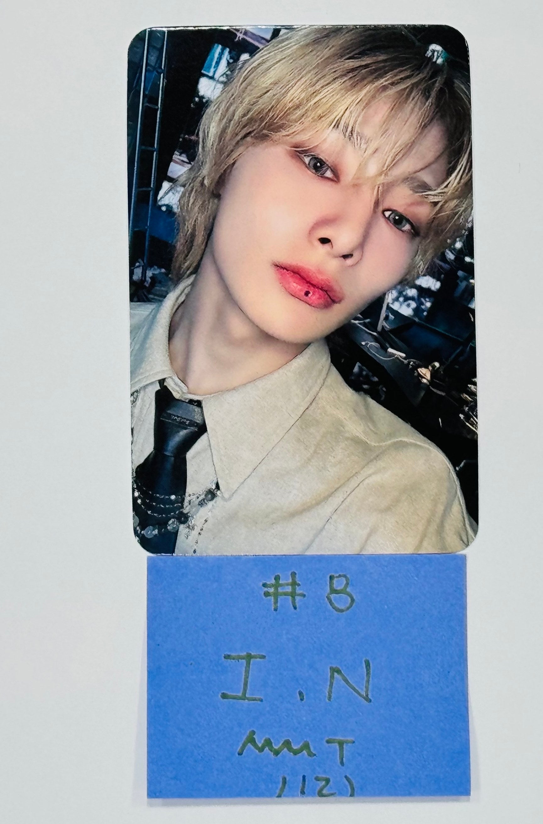 Hyunjin In Life hotsell MMT Photocard