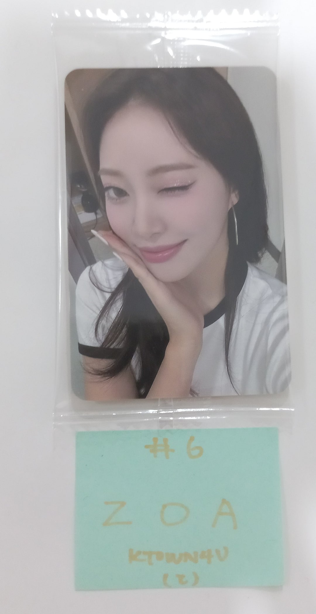 Weeekly "Bliss " - Ktown4U Fansign Event Photocard [24.8.1] - HALLYUSUPERSTORE