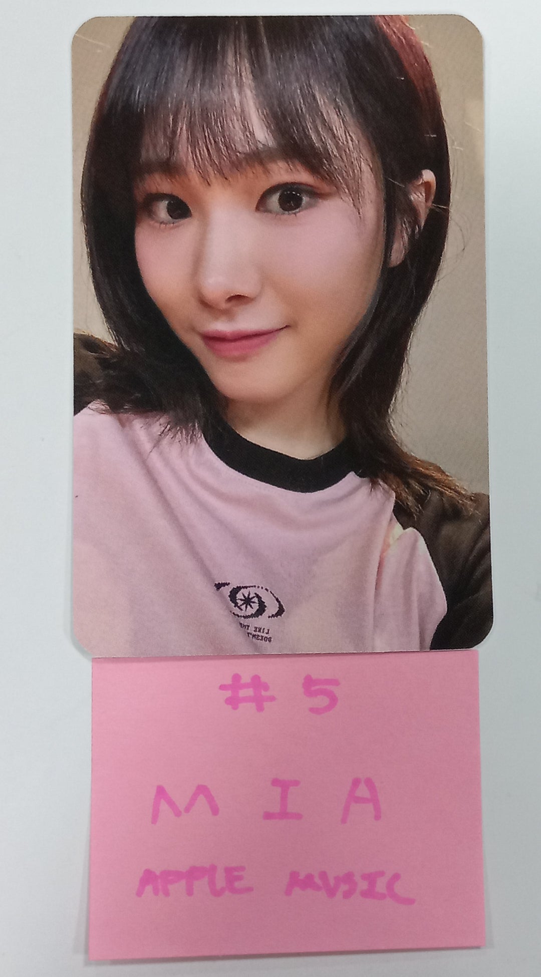 Everglow "ZOMBIE " - Apple Music Fansign Event Photocard Round 5 [24.8.2] - HALLYUSUPERSTORE