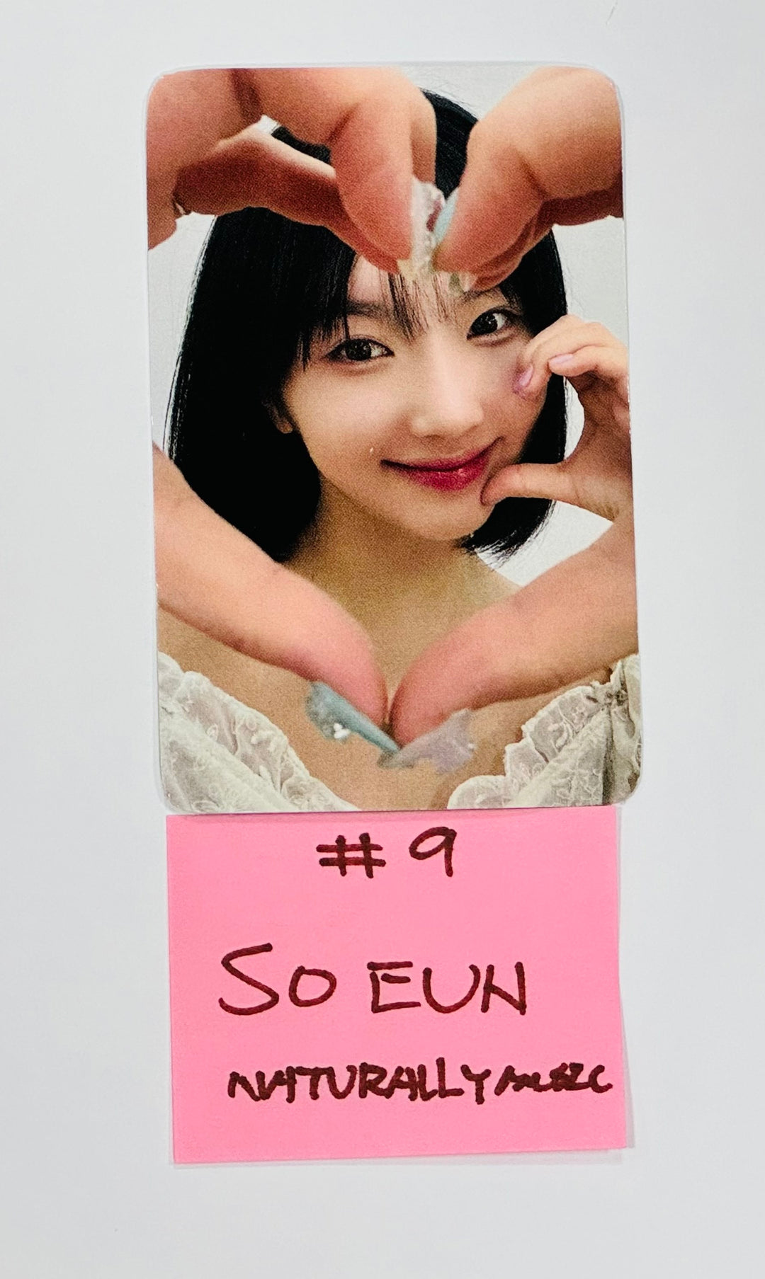 TRI.BE "Diamond" - Naturally Music Fansign Event Photocard [Special Album Ver.] [24.8.12]