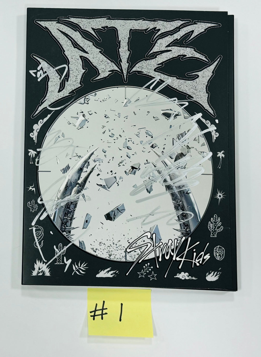 Stray Kids "ATE" - Hand Autographed(Signed) Promo Album [24.8.12] - HALLYUSUPERSTORE