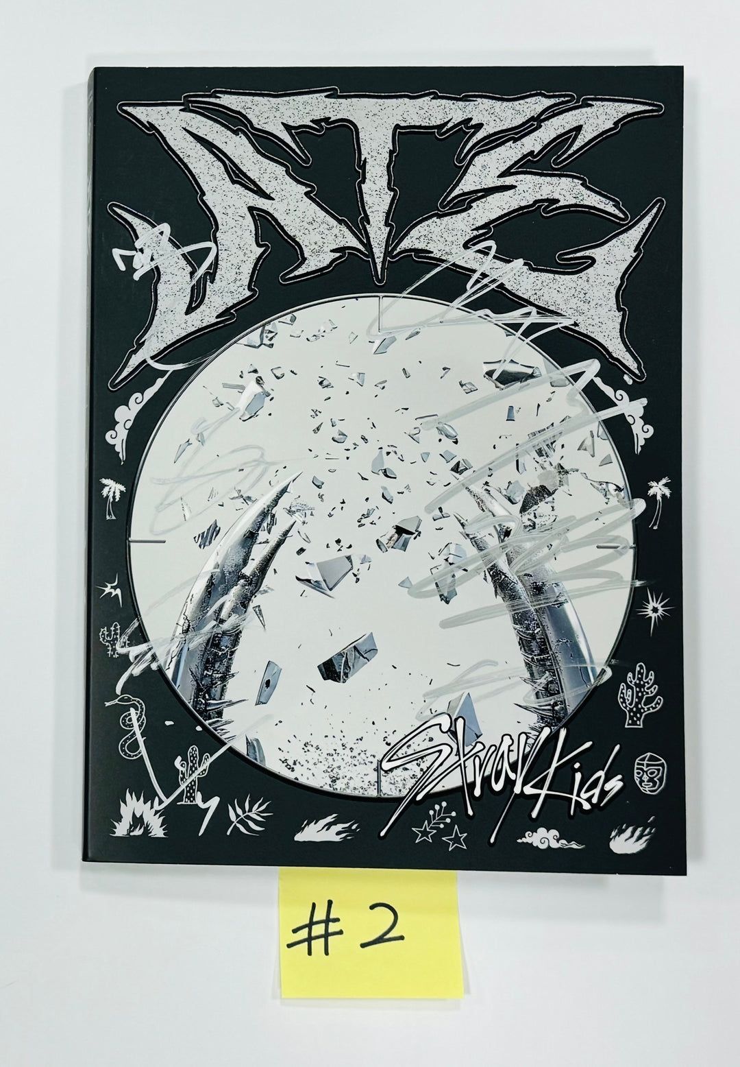 Stray Kids "ATE" - Hand Autographed(Signed) Promo Album [24.8.12] - HALLYUSUPERSTORE