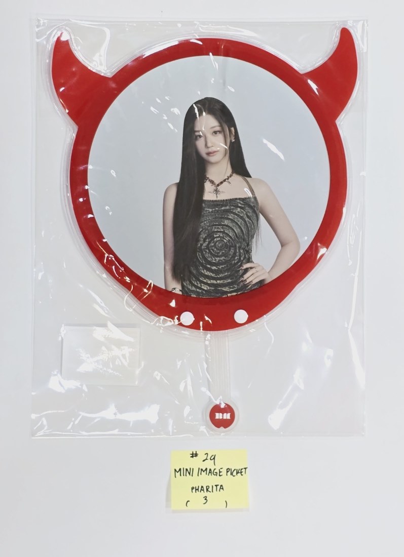 BabyMonster - "See You There in Seoul" Official MD (2) [24.8.12] - HALLYUSUPERSTORE