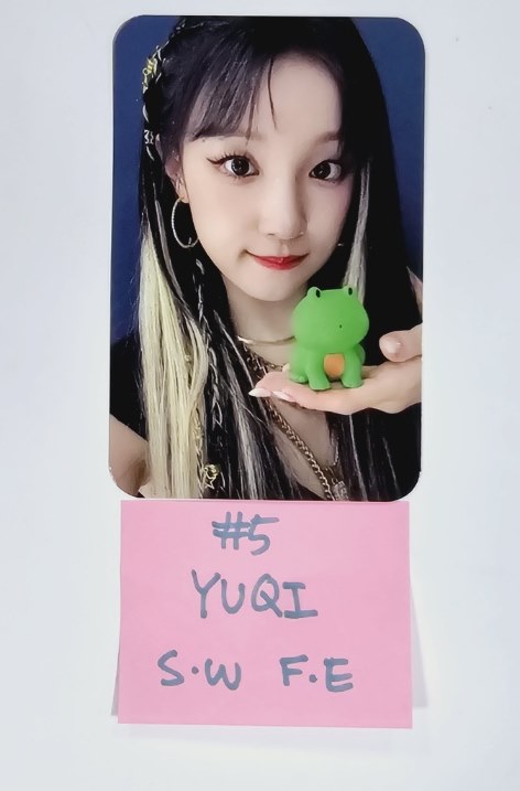 YUQI "YUQ1" - Soundwave Event Photocard Round 2 [24.8.16] - HALLYUSUPERSTORE