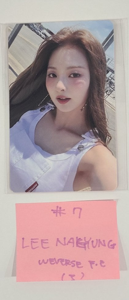 Fromis_9 "SuperSonic" - Weverse Shop Fansign Event Photocard [Restocked 8/19] [24.8.16] - HALLYUSUPERSTORE