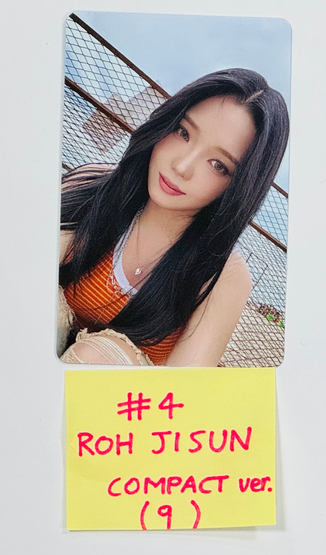 Fromis_9 "SuperSonic" - Official Photocard [Compact Ver.] [24.8.16] - HALLYUSUPERSTORE