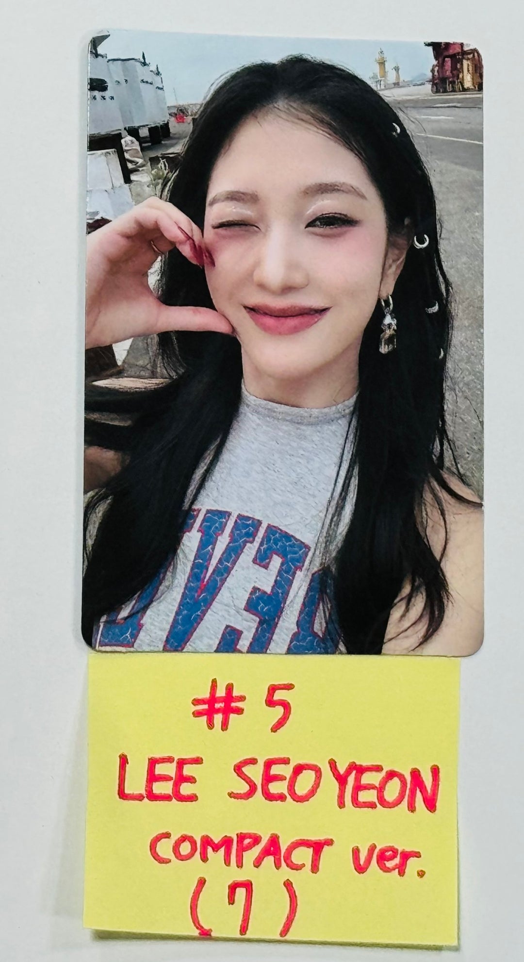 Fromis_9 "SuperSonic" - Official Photocard [Compact Ver.] [24.8.16] - HALLYUSUPERSTORE