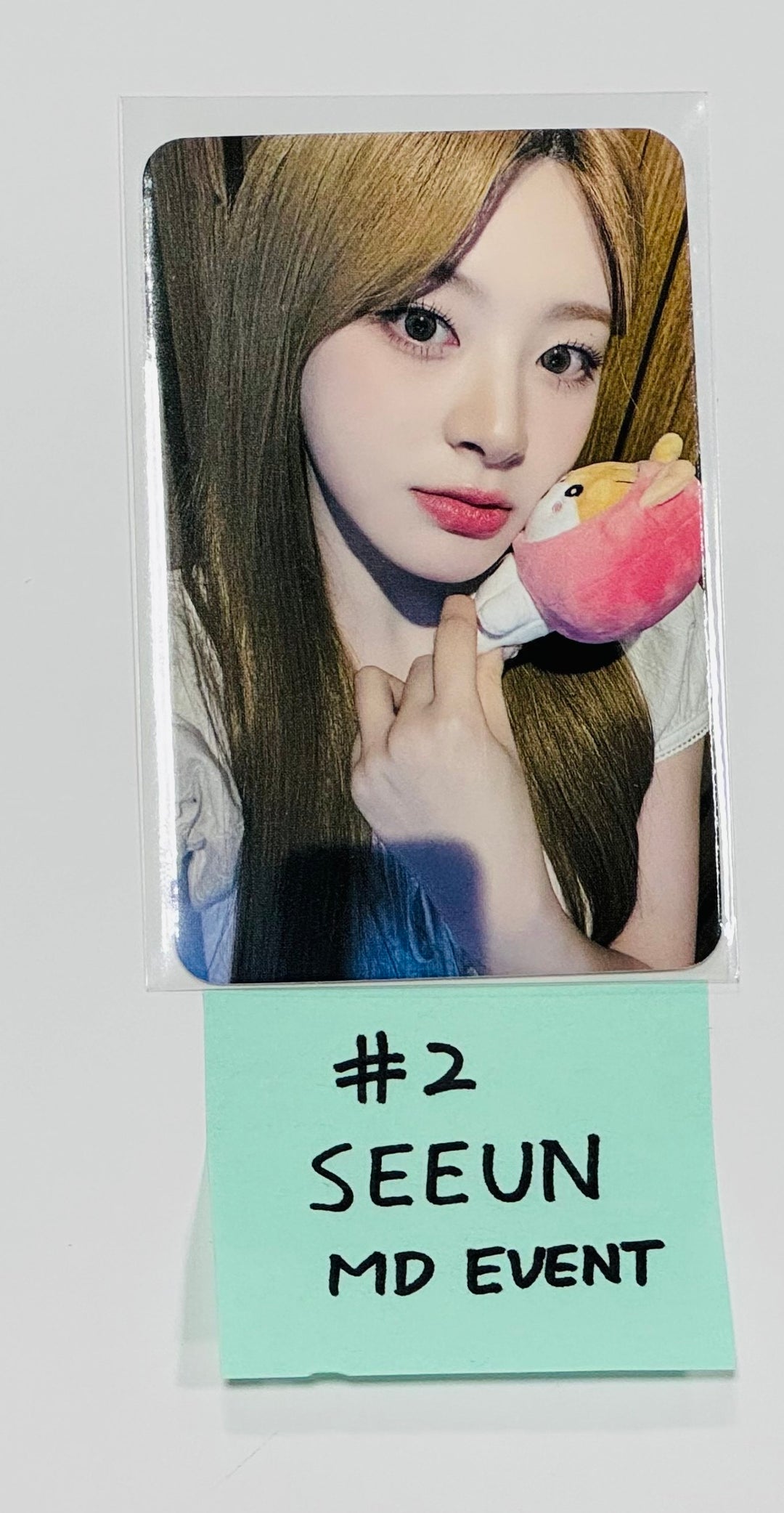 Seeun (Of StayC) "SEEUN Birthday" - Official MD Special Gift Event Photocard [24.8.19]