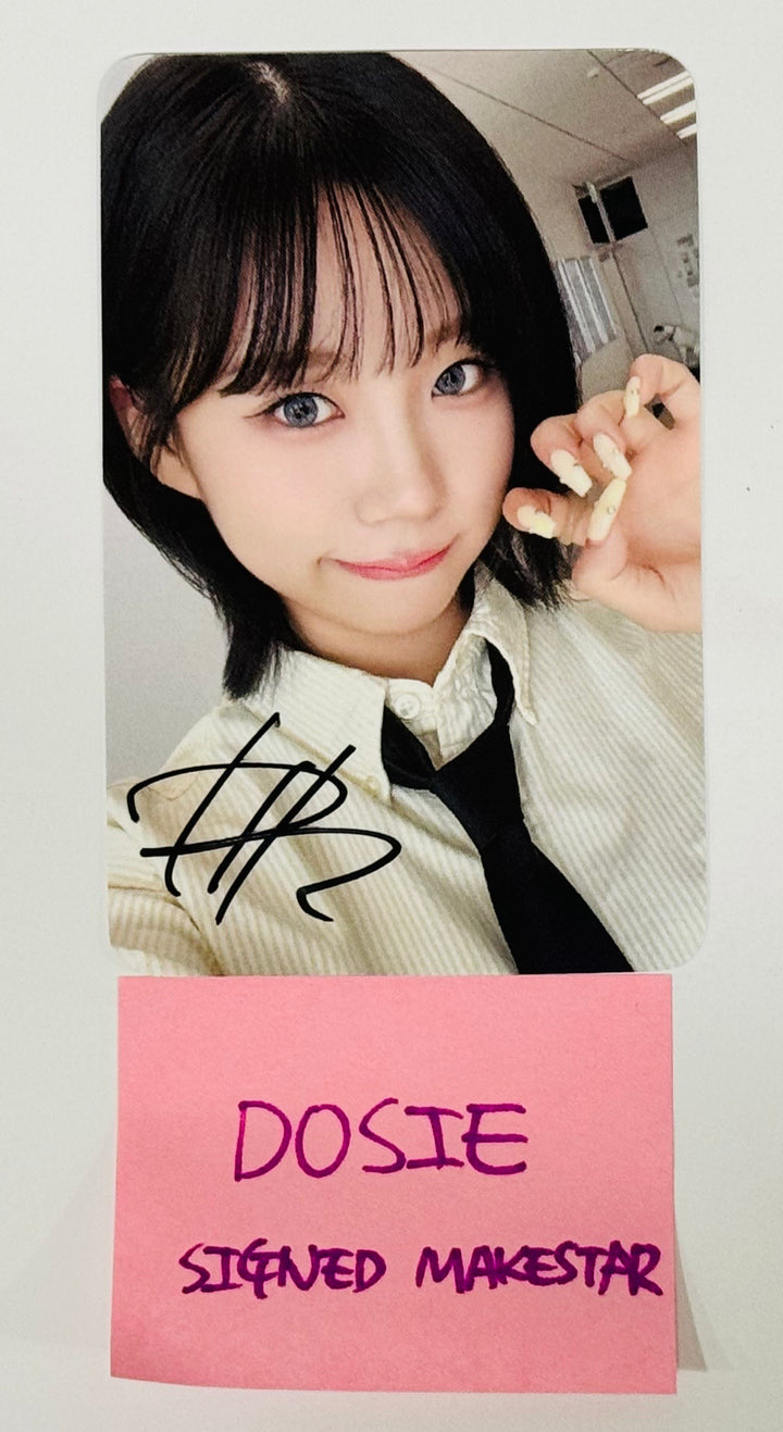 DOSIE (Of PURPLE KISS) "BXX" - Hand Autographed(Signed) Photocard [24.8.21]