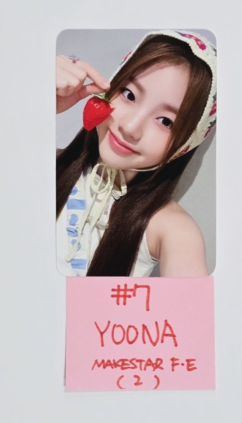 UNIS 'CURIOUS' - Makestar Fansign Event Photocard [Poca Ver.] [24.8.21]