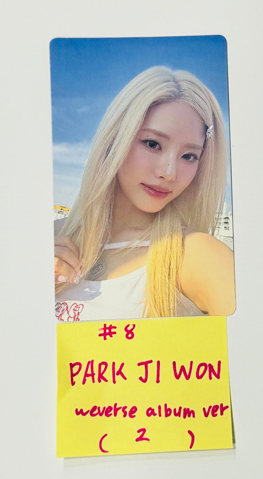 Fromis_9 "SuperSonic" - Official Photocard [Weverse Album Ver.] [24.8.21] - HALLYUSUPERSTORE