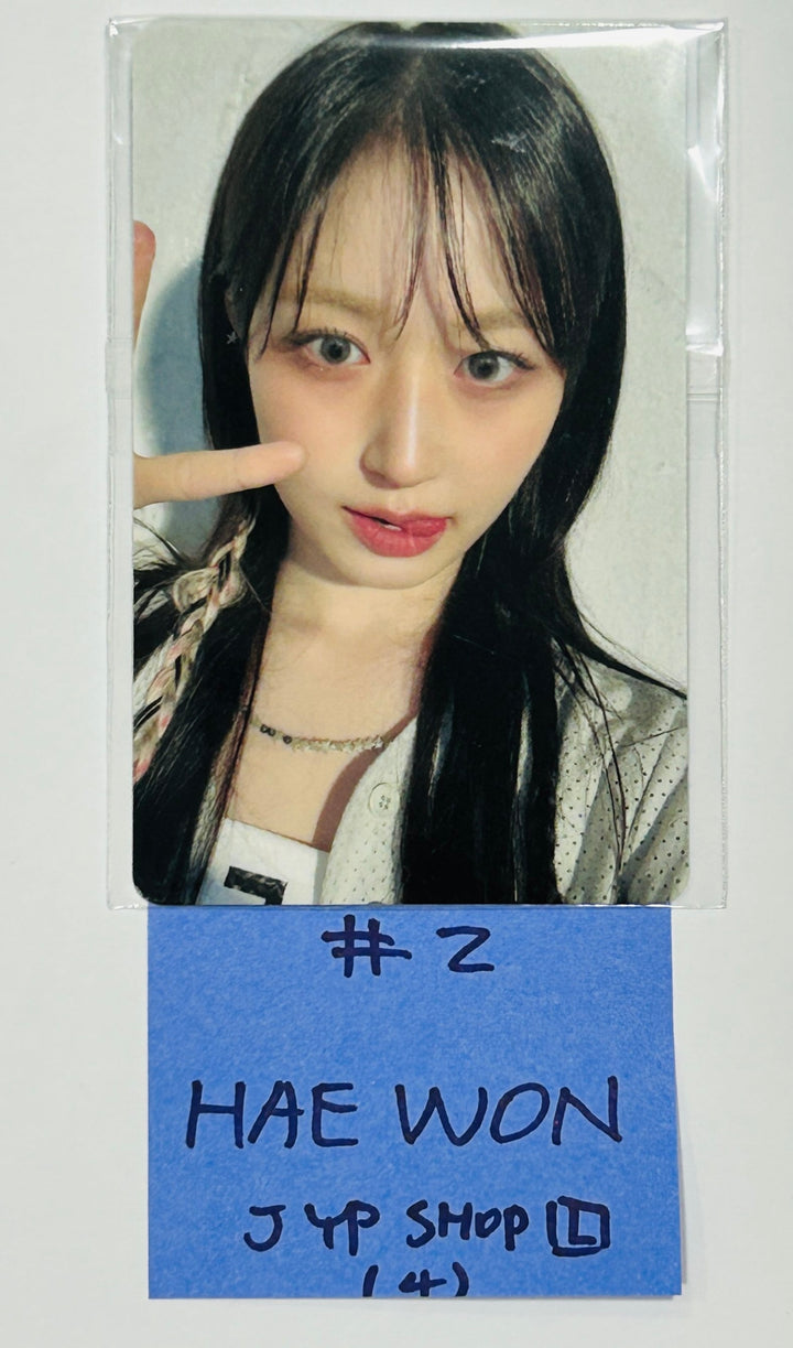 NMIXX "Fe3O4: STICK OUT" - JYP Shop Pre-Order Benefit Photocard [Limited Ver.] [Restocked 9/2] [24.8.22]