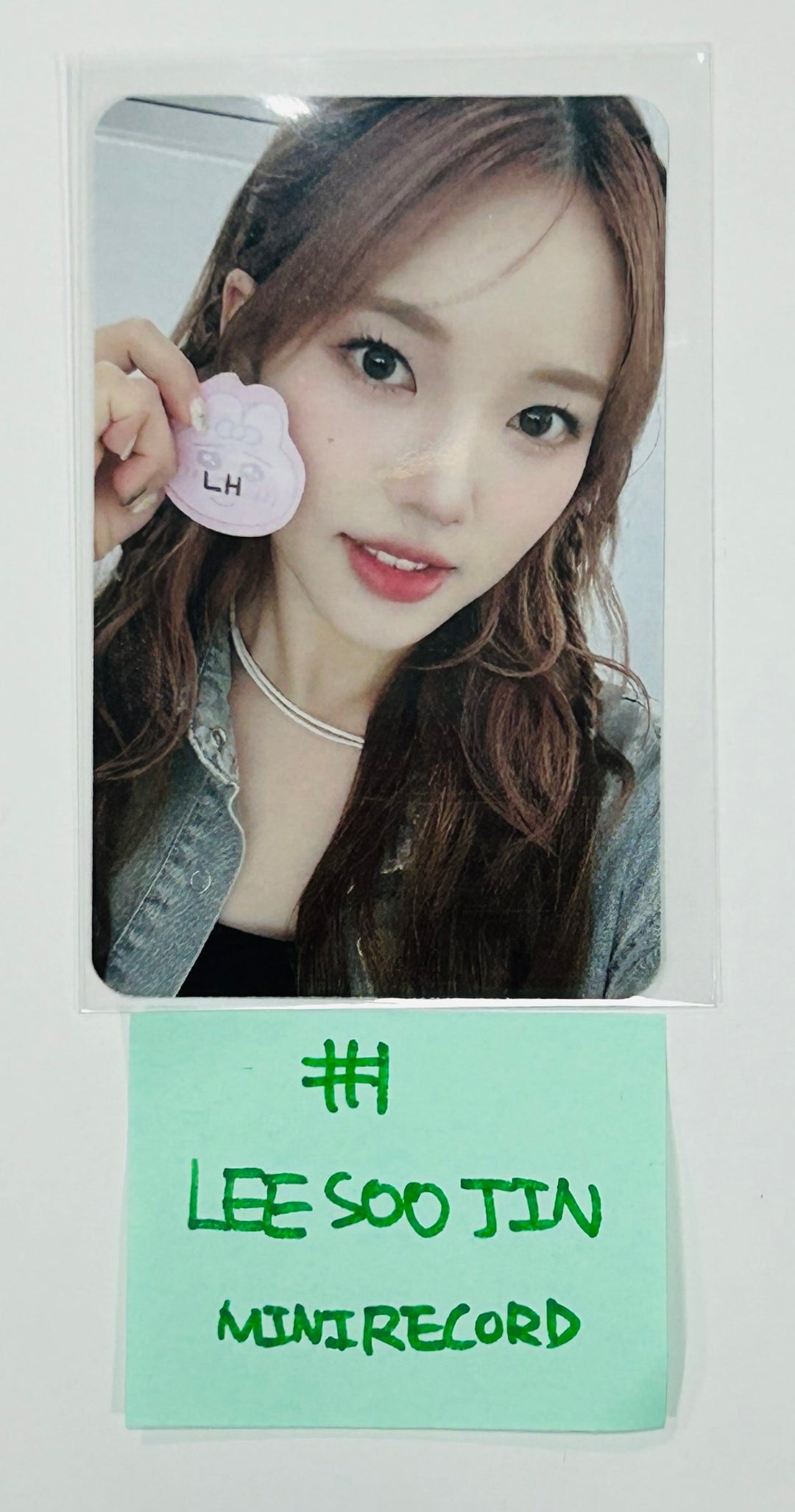 Weeekly "Bliss" - Mini Record Fansign Event Photocard Round 5 [Platform Ver.] [24.8.23] - HALLYUSUPERSTORE