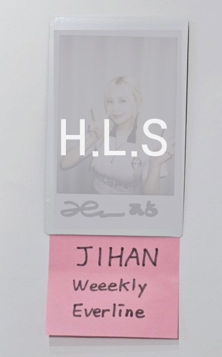 Jihan (Of Weeekly) "Bliss " - Hand Autographed(Signed) Polaroid [24.8.26] - HALLYUSUPERSTORE