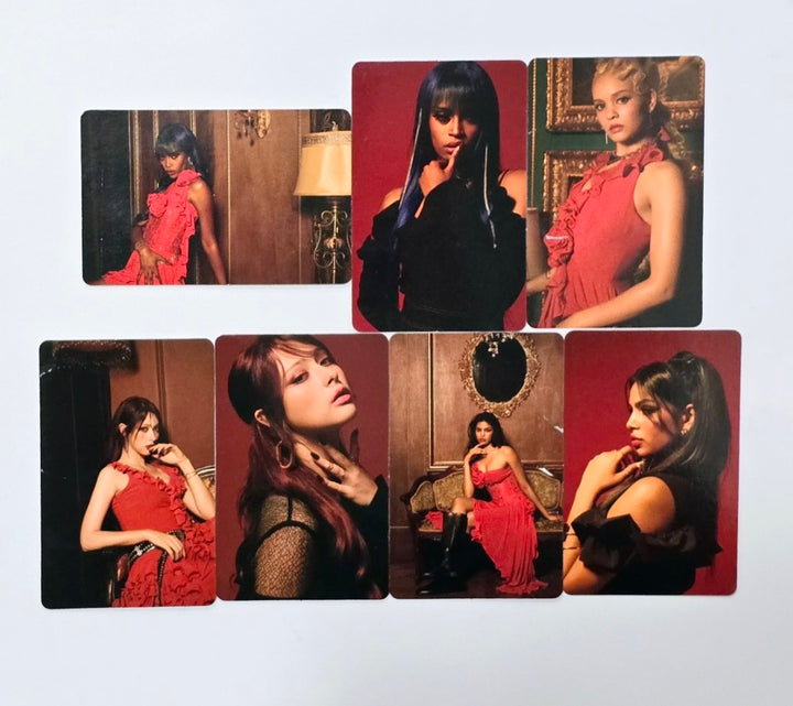 BLACKSWAN "Roll Up" - Official Photocard [24.8.26] - HALLYUSUPERSTORE