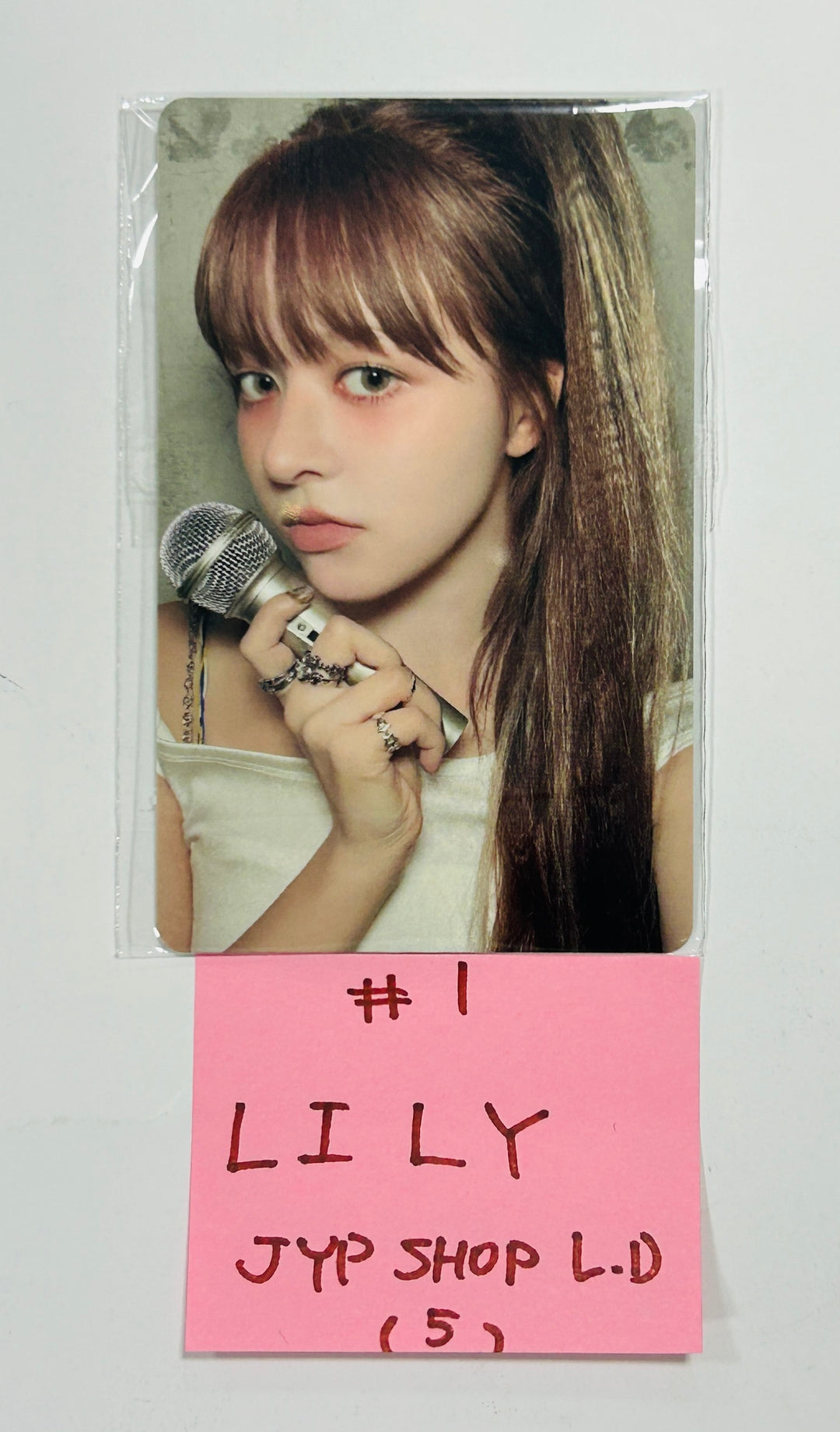 NMIXX "Fe3O4: STICK OUT" Black Sheep Syndrome - JYP Shop POP-UP Lucky Draw Event Photocard [24.8.26] - HALLYUSUPERSTORE