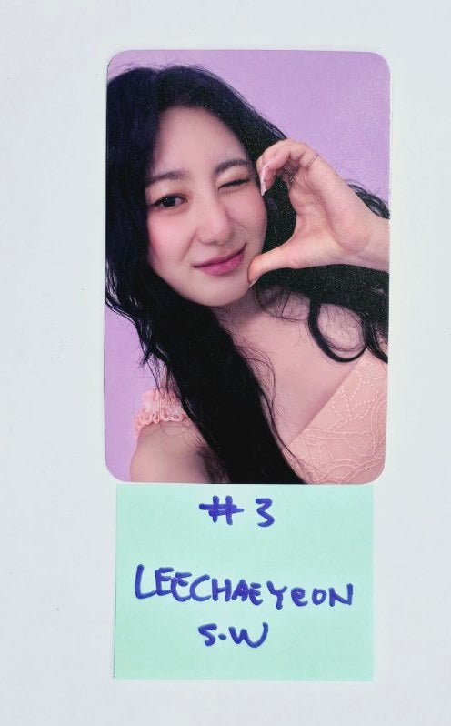 Lee Chae Yeon "SHOWDOWN" - Soundwave Fansign Event Photocard Round 2 [24.8.28] - HALLYUSUPERSTORE