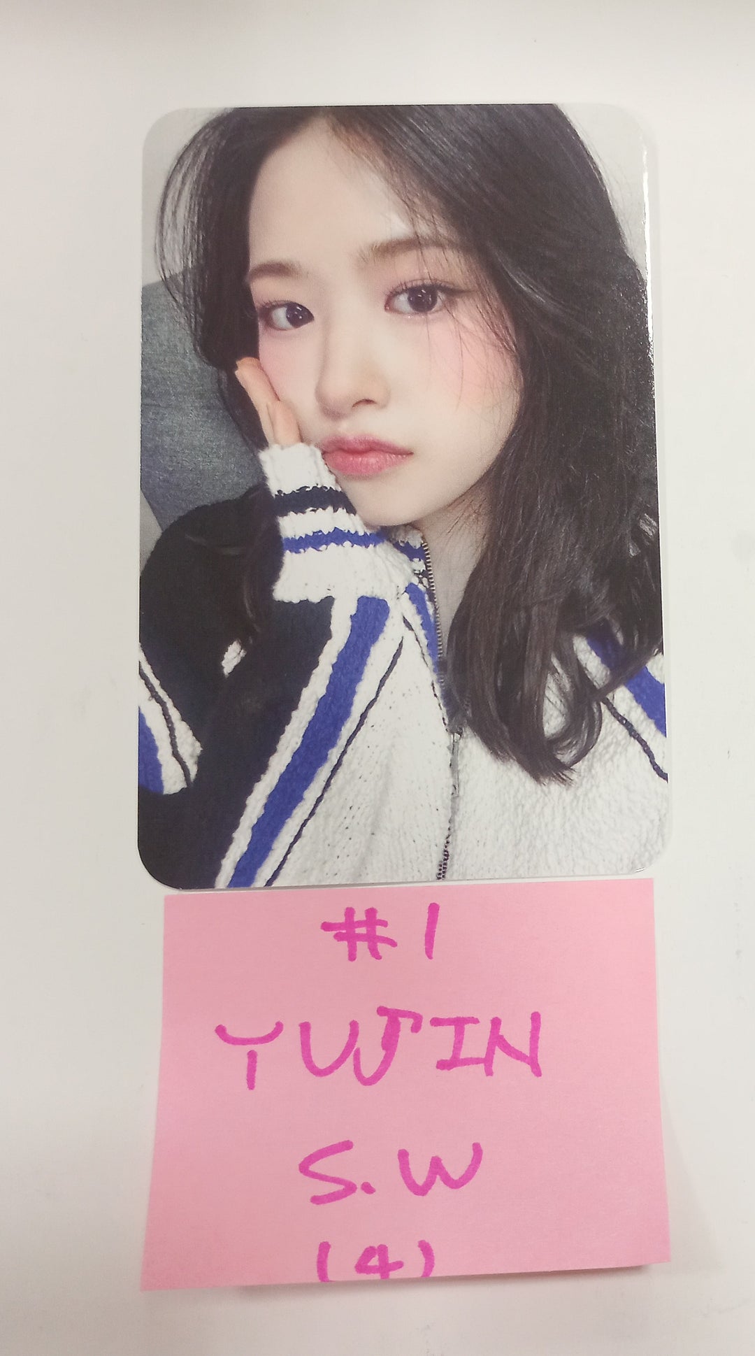 IVE "IVE Switch" - Soundwave Fansign Event Photocard Round 5 [24.8.29] - HALLYUSUPERSTORE