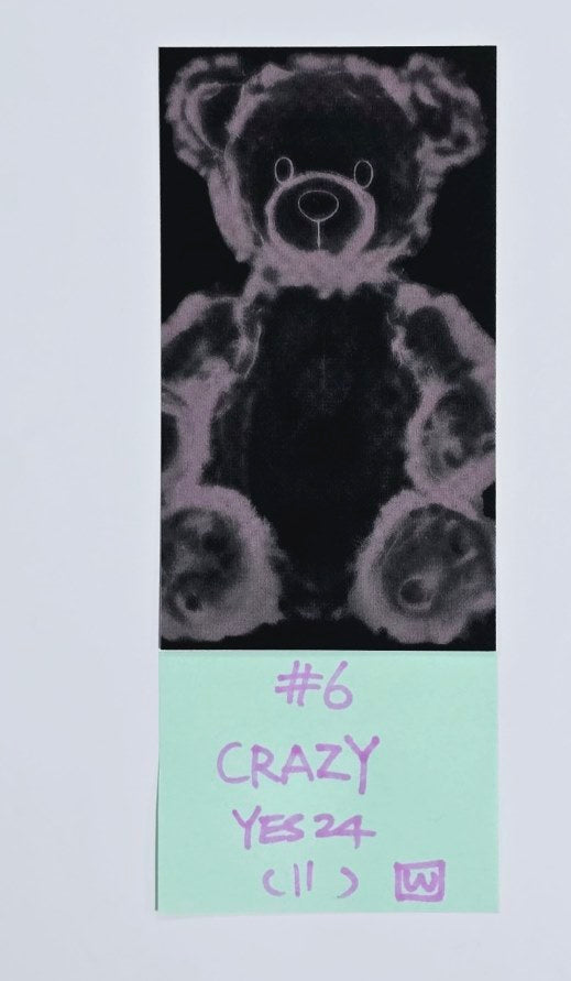 LE SSERAFIM "CRAZY" - Yes 24 Pre-Order Benefit PVC Photocard [Weverse Album Ver.] [24.9.2] - HALLYUSUPERSTORE