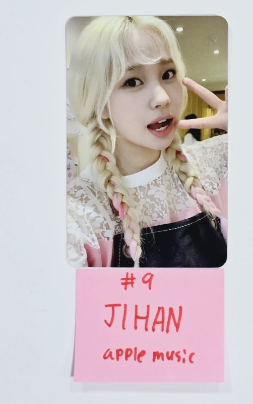 Weeekly "Bliss " - Apple Music Fansign Event Photocard Round 4 [24.9.3] - HALLYUSUPERSTORE