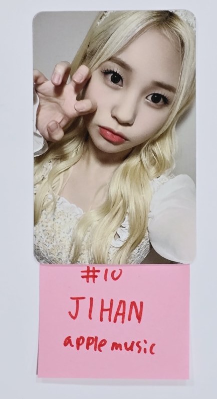 Weeekly "Bliss " - Apple Music Fansign Event Photocard Round 4 [24.9.3] - HALLYUSUPERSTORE