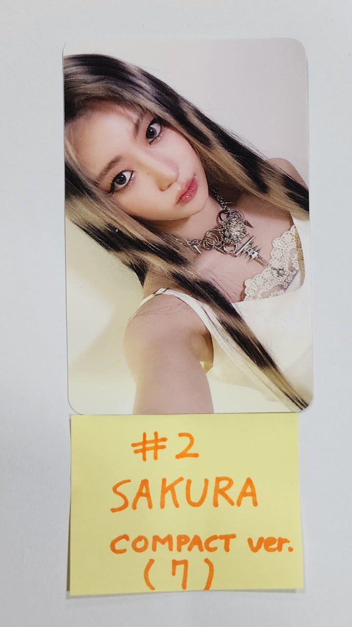 LE SSERAFIM "CRAZY" - Official Photocard [Compact Ver.] [24.9.3] - HALLYUSUPERSTORE