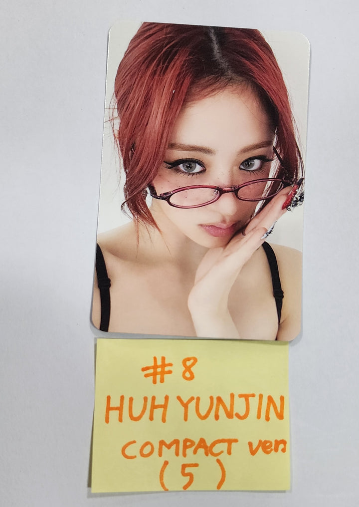 LE SSERAFIM "CRAZY" - Official Photocard [Compact Ver.] [24.9.3] - HALLYUSUPERSTORE