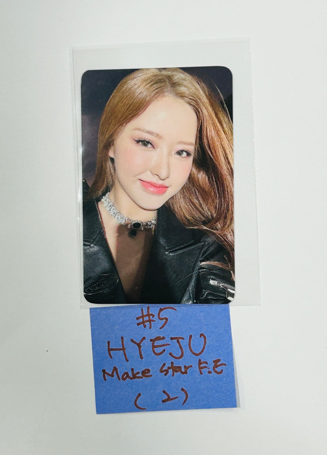 Loossemble "TTYL" - Makestar Fansign Event Photocard [24.9.4] - HALLYUSUPERSTORE