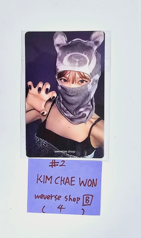 LE SSERAFIM "CRAZY" - Weverse Shop Pre-Order Benefit Photocard [Balaclava Ver.] [24.9.4] - HALLYUSUPERSTORE