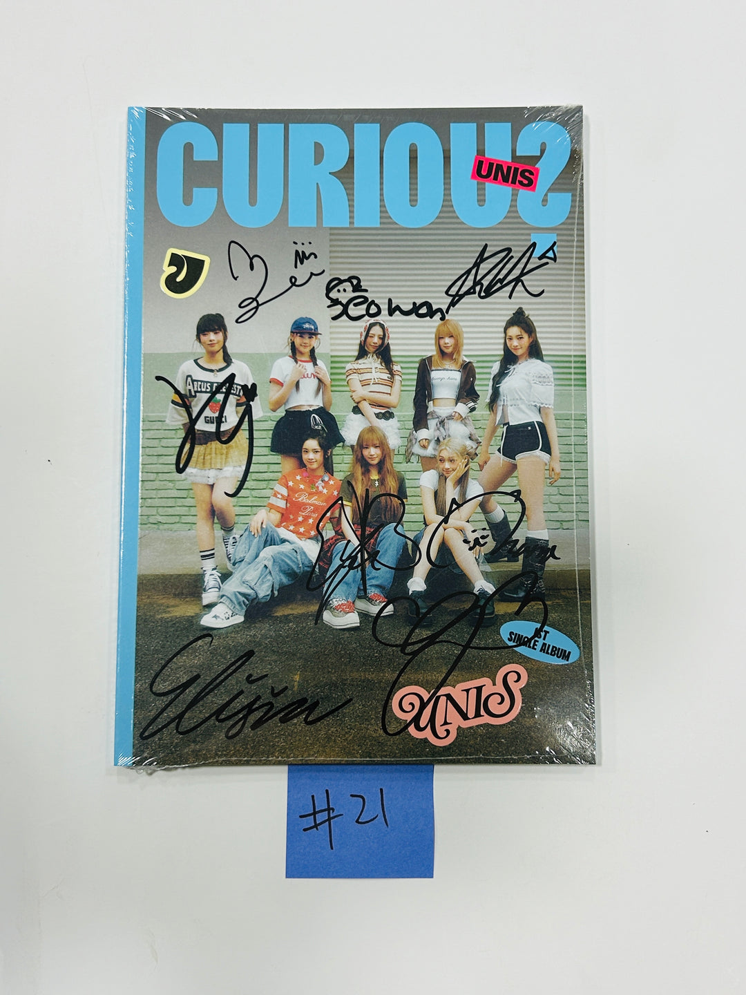 UNIS 'CURIOUS' - Hand Autographed(Signed) Album [24.9.4] (2) - HALLYUSUPERSTORE