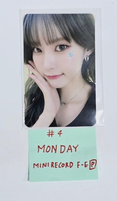 Weeekly "Bliss" - Mini Record Fansign Event Photocard Round 7 [Platform Ver.] [24.9.5] - HALLYUSUPERSTORE