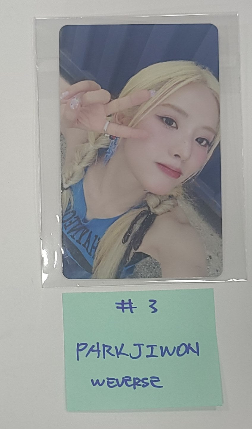 Fromis_9 "SuperSonic" - Weverse Shop Fansign Event Photocard [24.9.6]