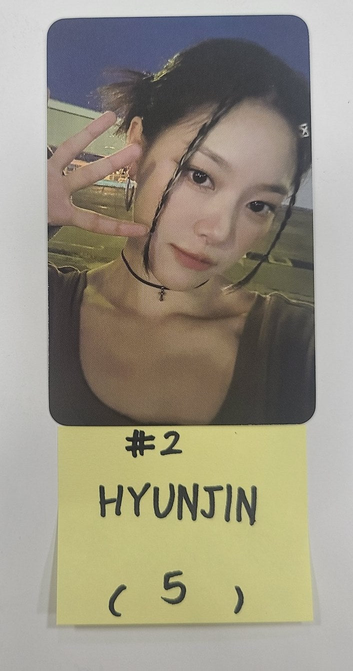 Loossemble "TTYL" - Official Photocard [24.9.6] - HALLYUSUPERSTORE