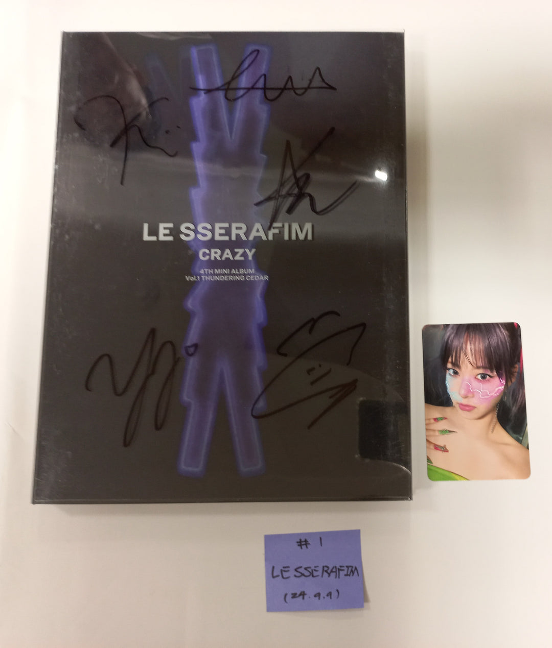 LE SSERAFIM "CRAZY" - Hand Autographed(Signed) Promo Album [24.9.9] - HALLYUSUPERSTORE