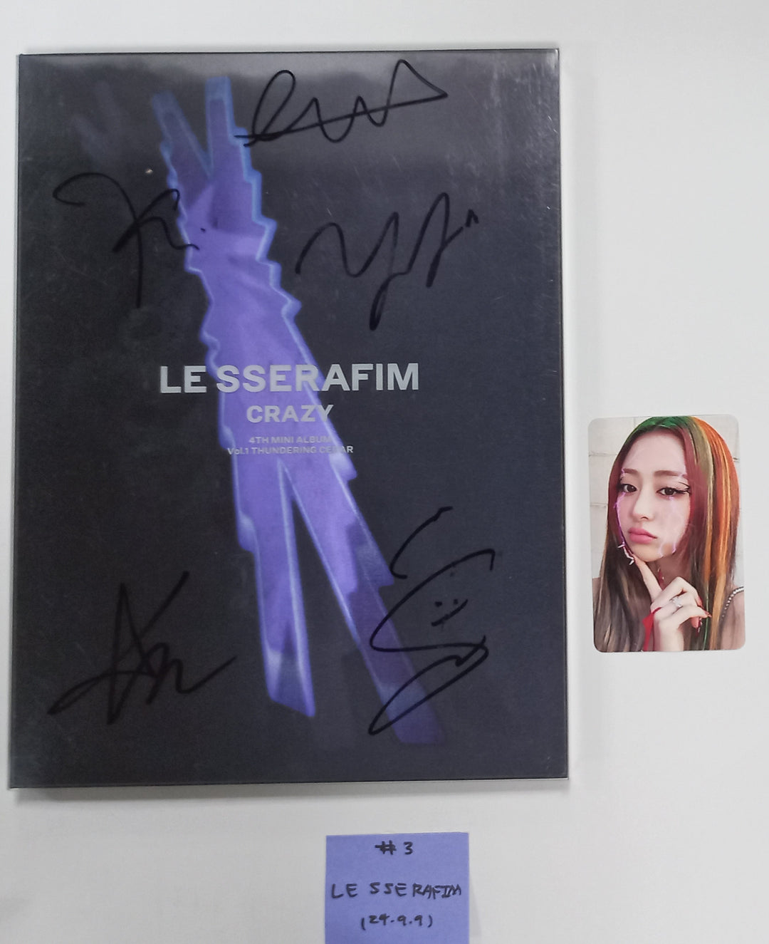 LE SSERAFIM "CRAZY" - Hand Autographed(Signed) Promo Album [24.9.9] - HALLYUSUPERSTORE