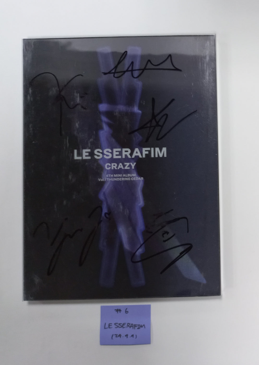 LE SSERAFIM "CRAZY" - Hand Autographed(Signed) Promo Album [24.9.9] - HALLYUSUPERSTORE