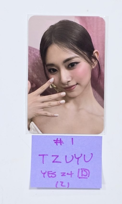 Tzuyu (of Twice) "abouTZU" - Yes24 Pre-Order Benefit Photocard [Digipack Ver.] [24.9.10] - HALLYUSUPERSTORE