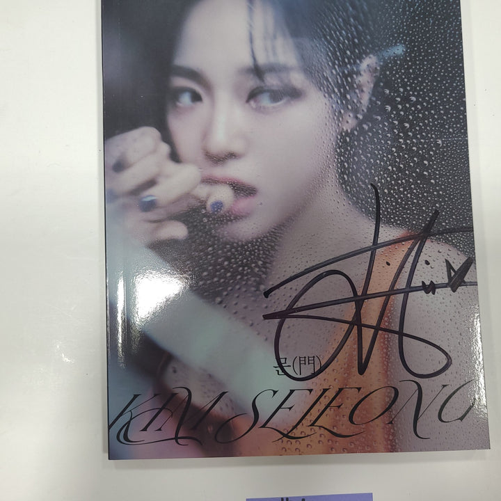 GUGUDAN, Kim Sejeong  - Hand Autographed(Signed) Promo Album [24.9.11] - HALLYUSUPERSTORE