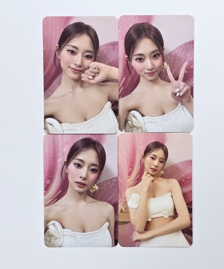 Tzuyu photcards store