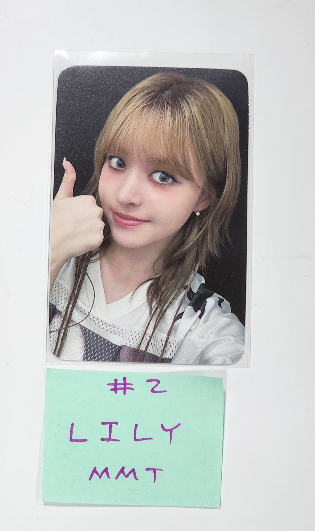 NMIXX "Fe3O4: STICK OUT" - MMT Fansign Event Photocard Round 2 [24.9.24] - HALLYUSUPERSTORE