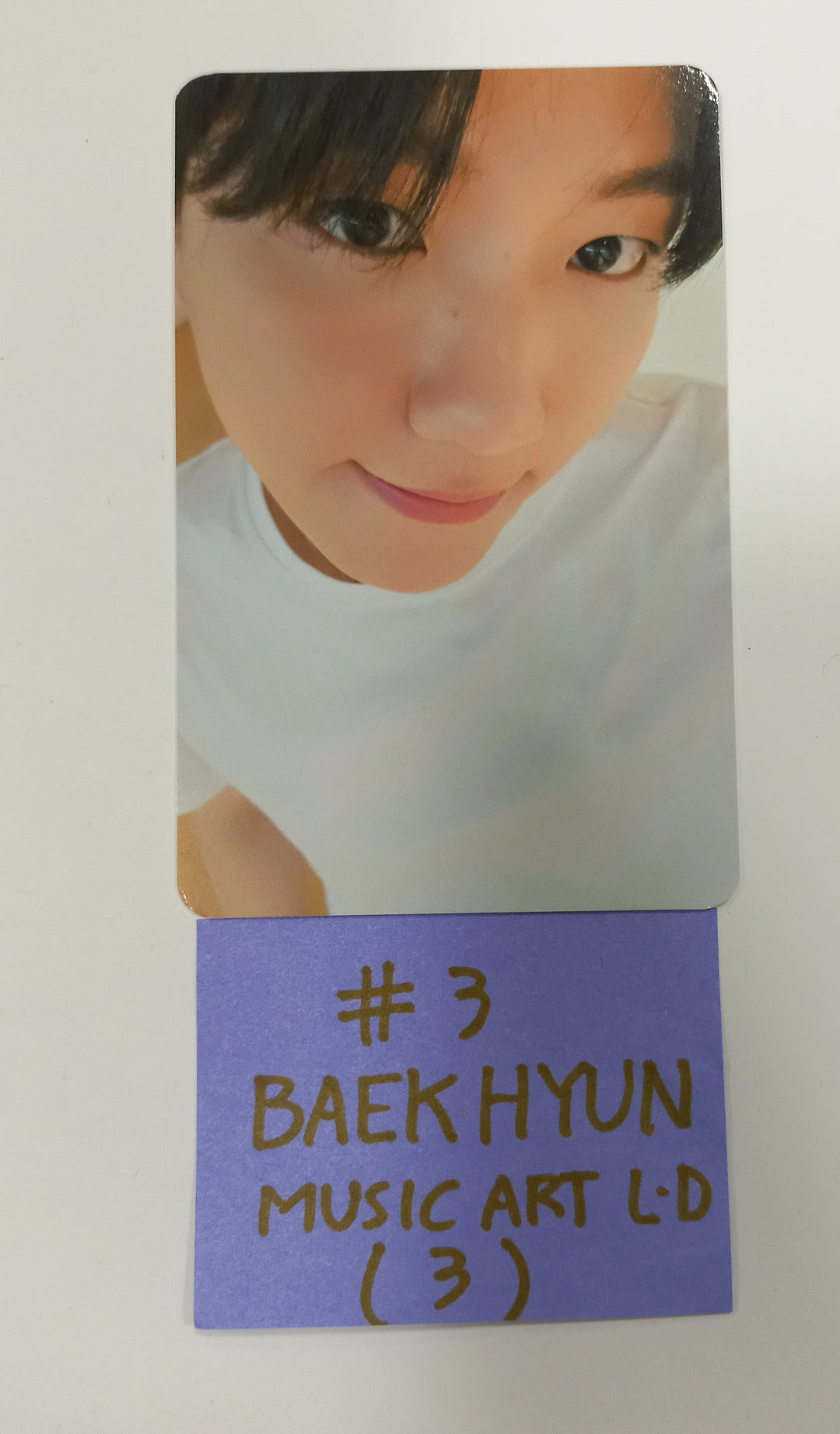 BAEKHYUN "Hello, World" - Music Art Lucky Draw Event Photocard [Folder Ver.] [24.9.26] - HALLYUSUPERSTORE