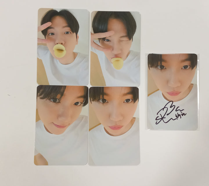 BAEKHYUN "Hello, World" - Music Art Lucky Draw Event Photocard [Folder Ver.] [24.9.26] - HALLYUSUPERSTORE