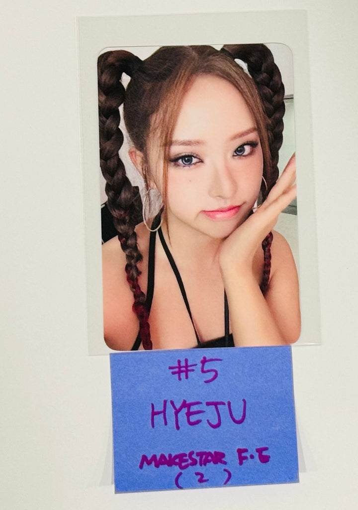 Loossemble "TTYL" - [Who's Fan, Makestar] Fansign Event Photocard [24.9.26] - HALLYUSUPERSTORE